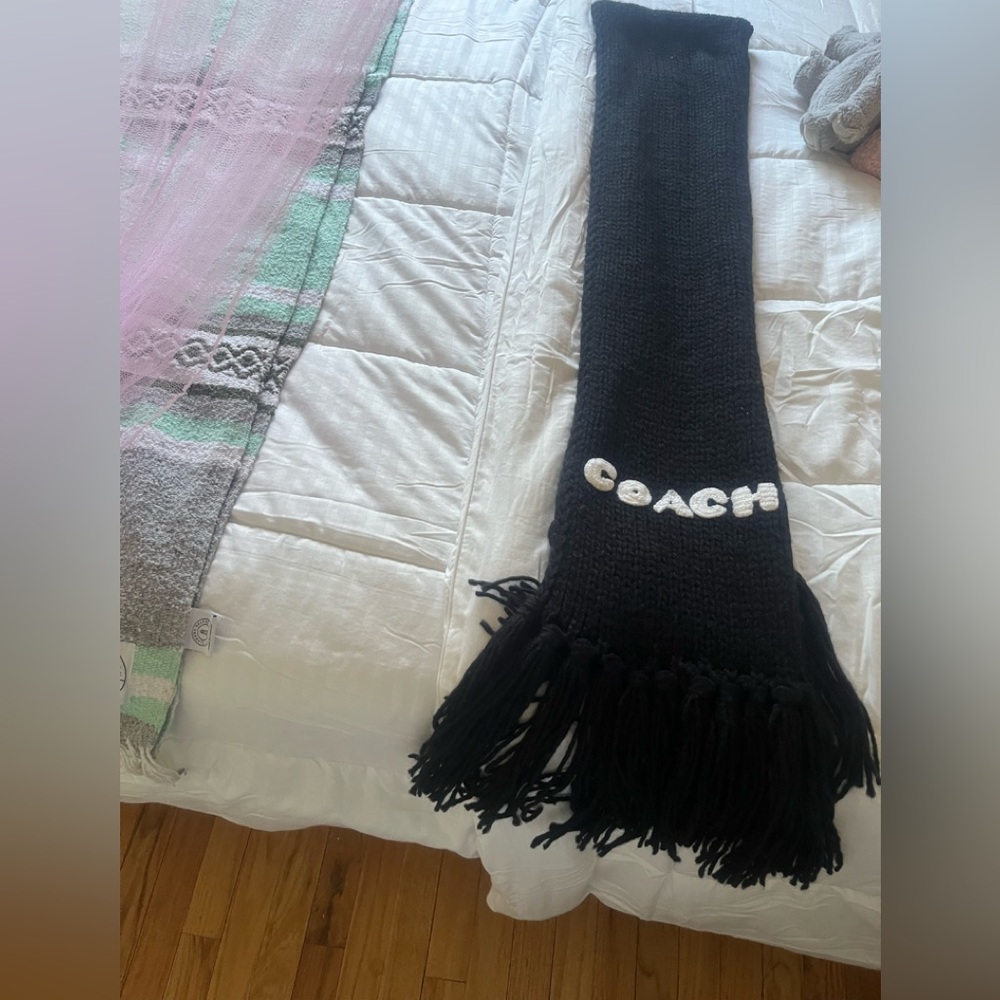 Coach Black Knit Scarf
